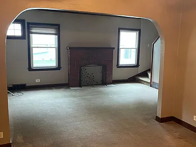 11918 S 71st Ct - Photo 3 of 13