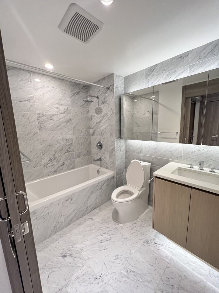 4730 Lougheed Highway #512 - Photo 4 of 18