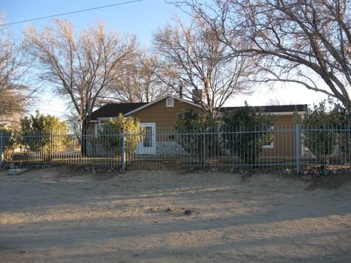 9236 W Ave E - Photo 2 of 9