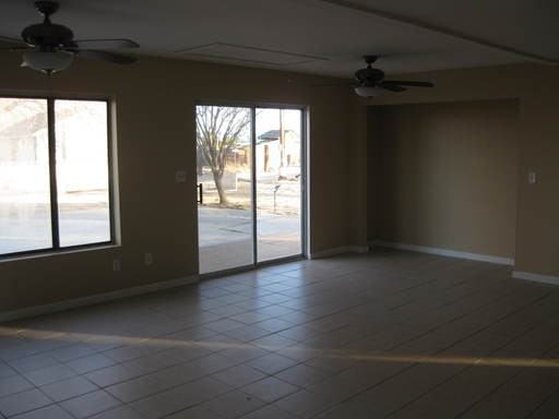 9236 W Ave E - Photo 3 of 9