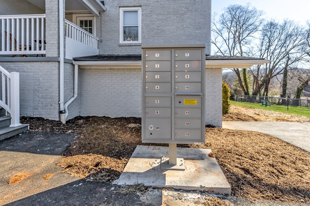 Venice Properties Studio Apartments - Photo 5 of 14