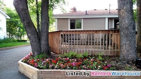 950 Blackoaks Ln - Photo 2 of 8