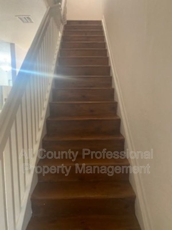 7919 Tuscany Ct - Photo 4 of 13