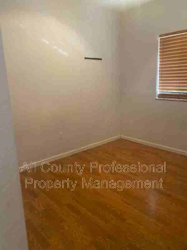 7919 Tuscany Ct - Photo 5 of 13