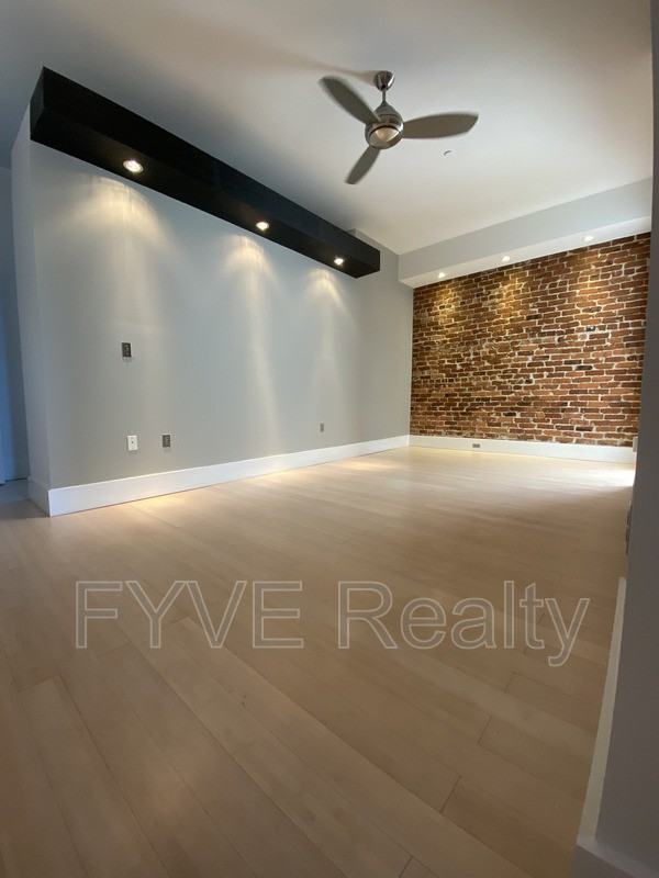 106 Summitt Ave #302 - Photo 2 of 19