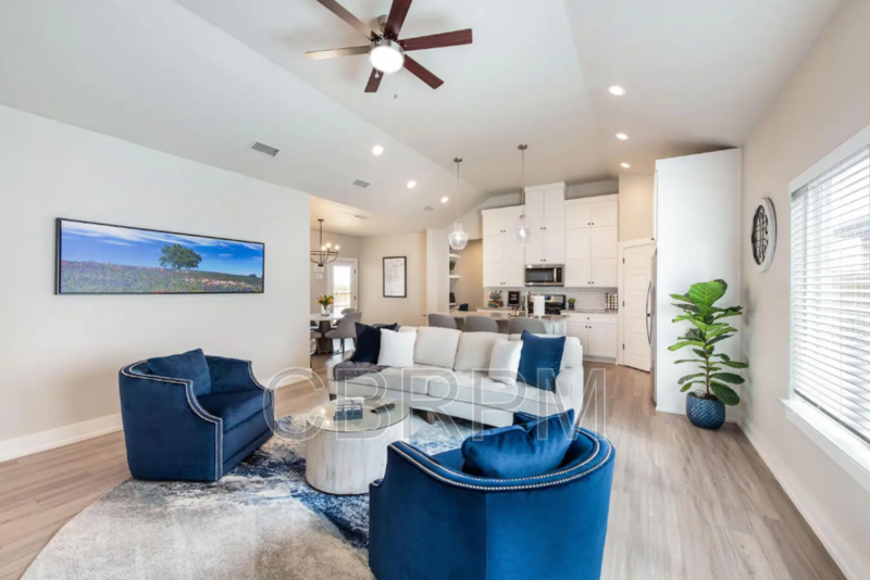 1004 Fulton Avenue - Photo 3 of 13