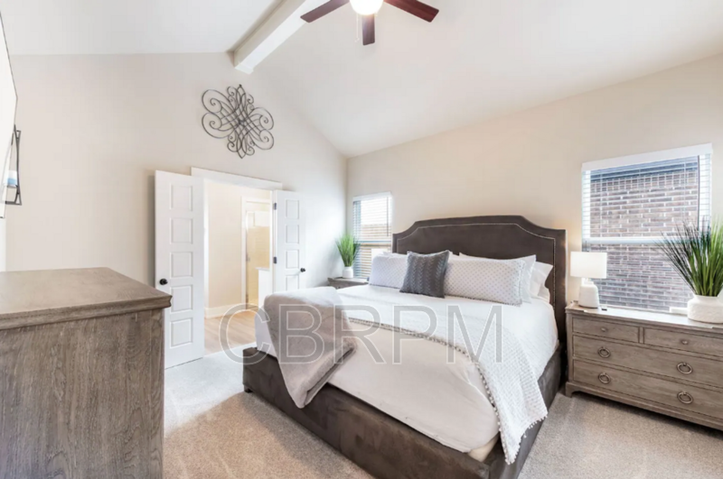 1004 Fulton Avenue - Photo 6 of 13