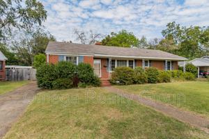 featured image of 2725 Brevard Ave