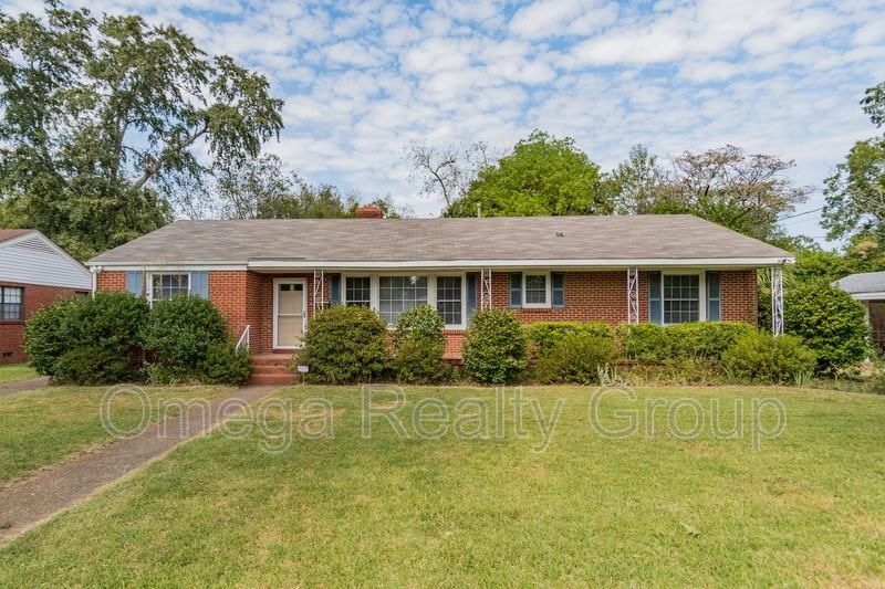 2725 Brevard Ave - Photo 2 of 35