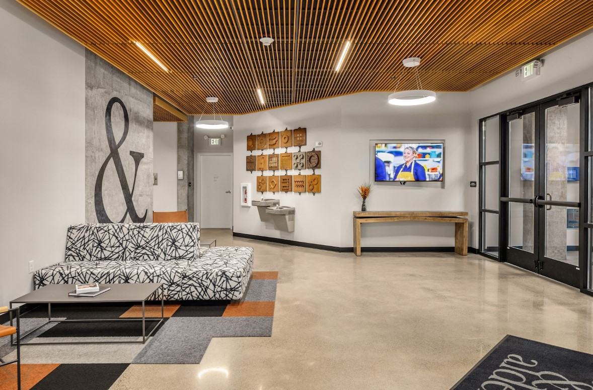 Sixth & Alder - Photo 2 of 11