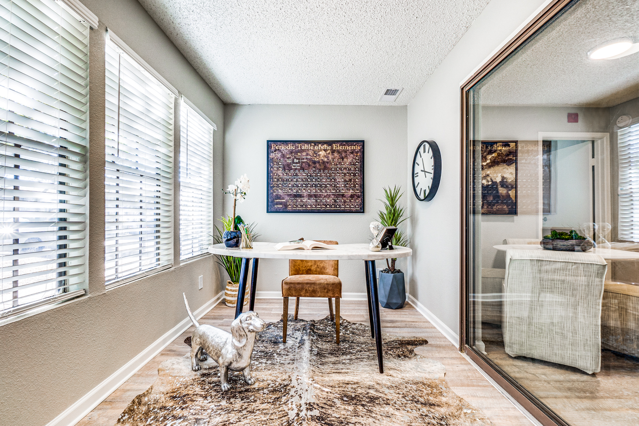 Raleigh At Towne Crossing - Photo 2 of 50