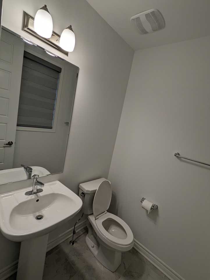 1538 Severn Drive 1229 - Photo 3 of 32