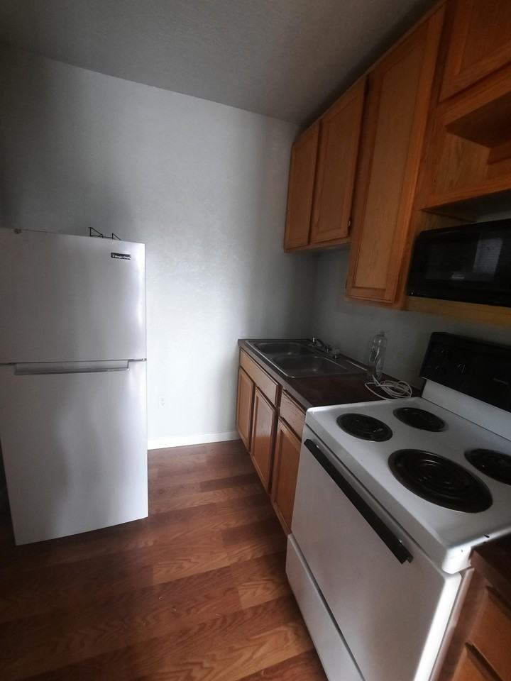 510 W Fillmore St #02 - Photo 4 of 32