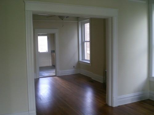 1214 Perry St - Photo 3 of 14