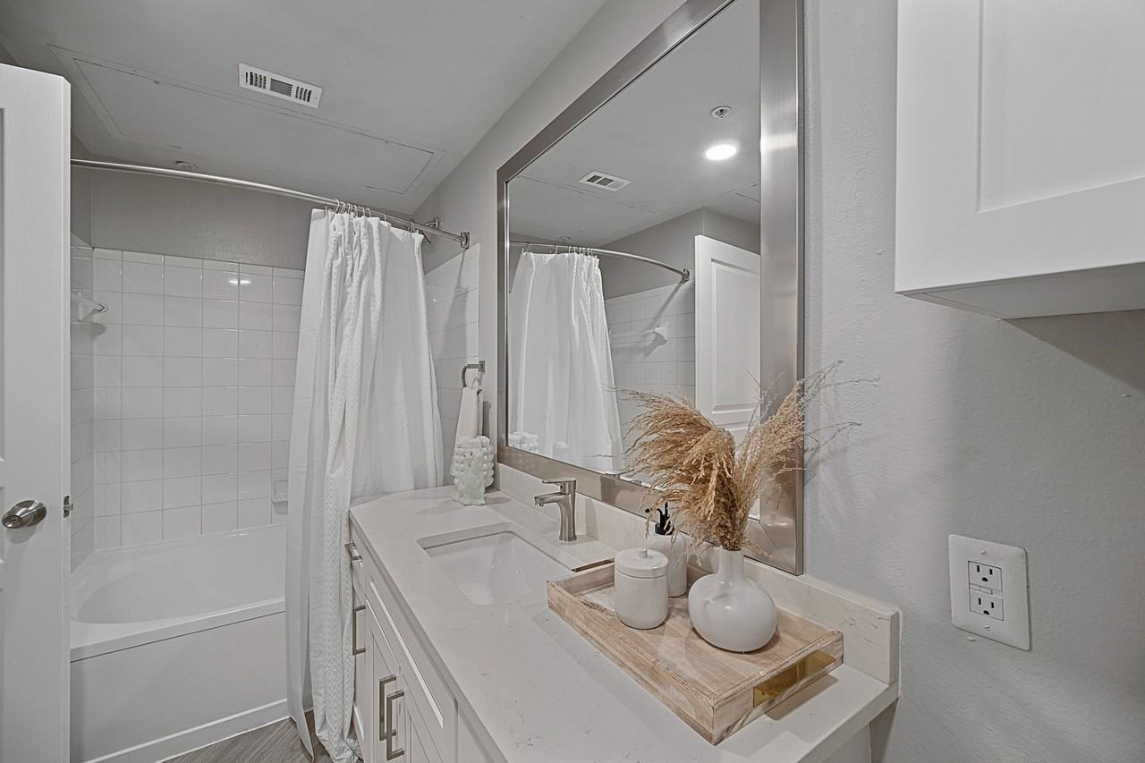 Dane Park North Garland Apartments 6200 N Shiloh Rd, Garland, TX