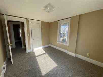 199 Butler Ct - Photo 2 of 12