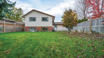 featured image of 9 Sanderson Drive #Upper