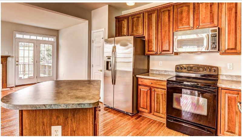 73 Messina Ct - Photo 6 of 22