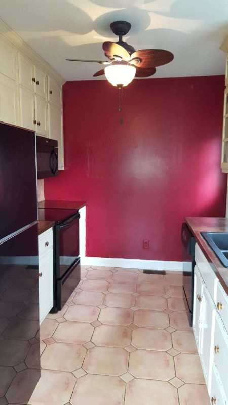 5552 Kendall Dr - Photo 4 of 17