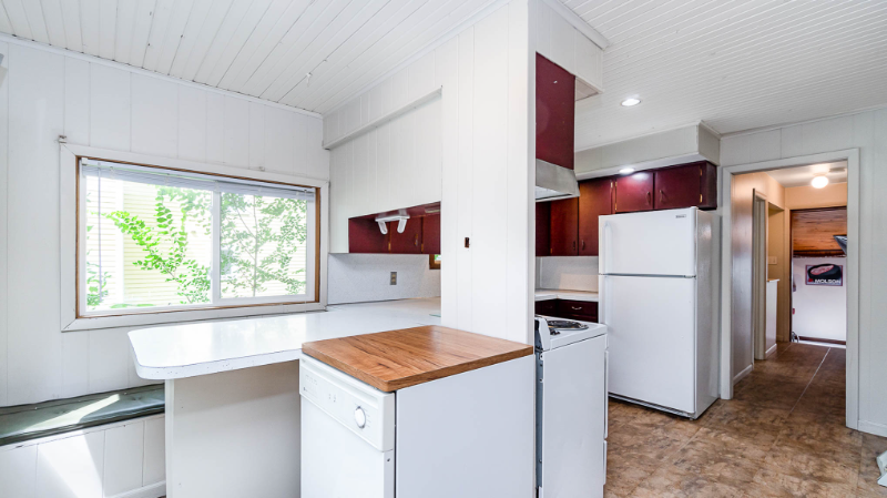 607 South University Avenue - Photo 5 of 19