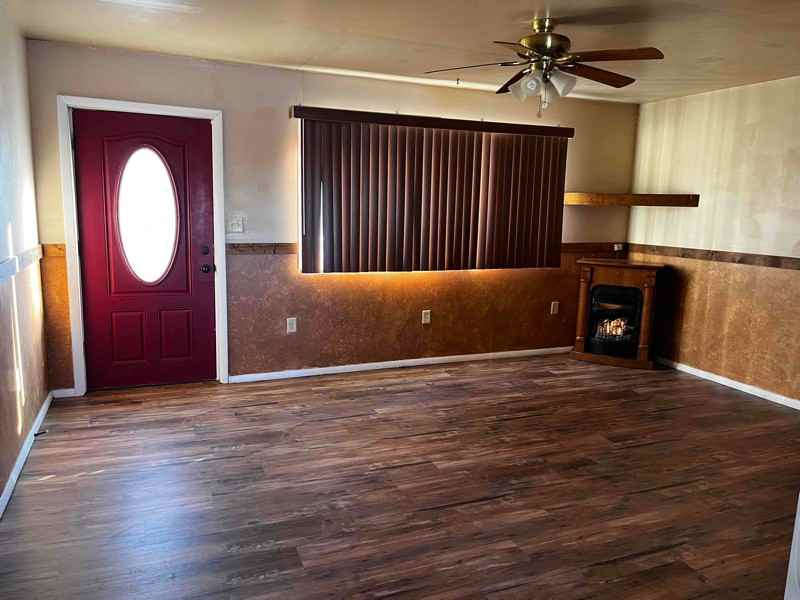 918 Jersey Ave - Photo 2 of 9