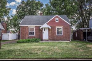 featured image of 2910 14th St Nw