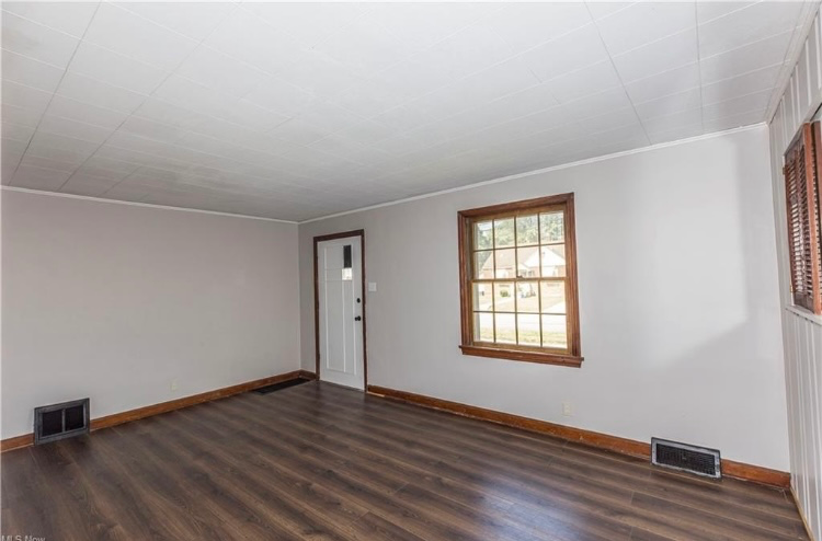 2910 14th St Nw - Photo 3 of 17