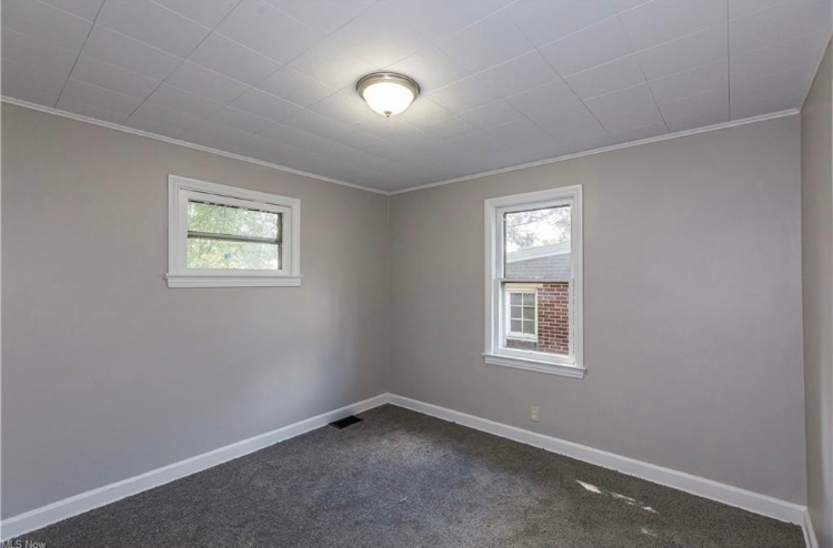 2910 14th St Nw - Photo 4 of 17