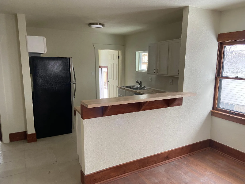 104 E Pershing Blvd #A - Photo 2 of 8