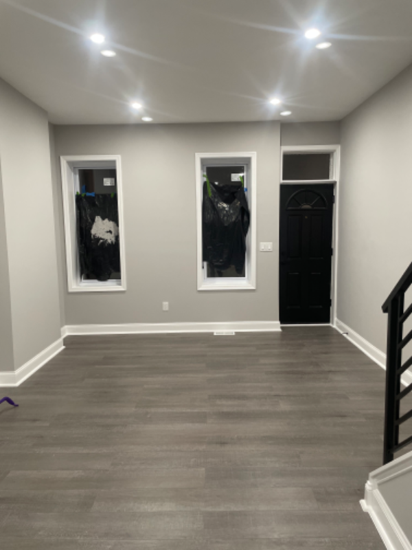 1535 W Seltzer St - Photo 3 of 13