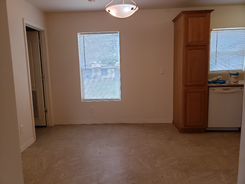 2828 Elm Ave - Photo 5 of 17