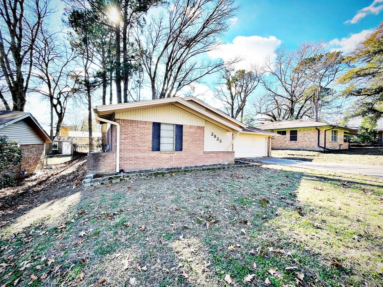 2823 Amy Ln #1 - Photo 3 of 50