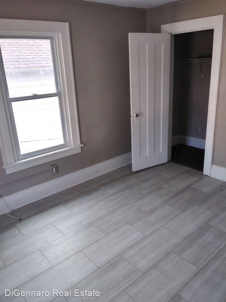 67-69 Upton Place - Photo 3 of 16