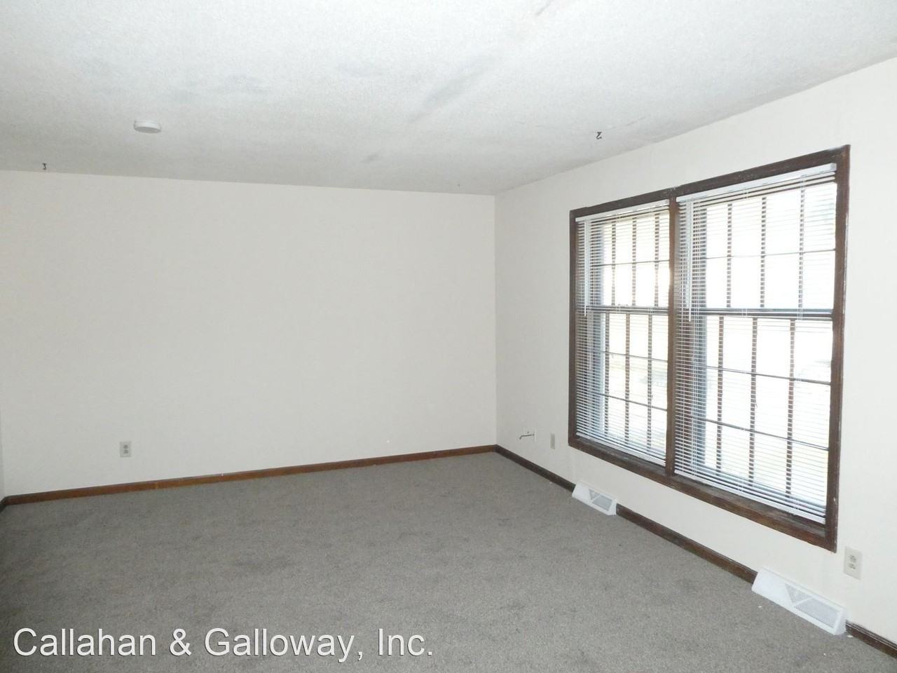 7220 E Sunrise Ct - Photo 2 of 16