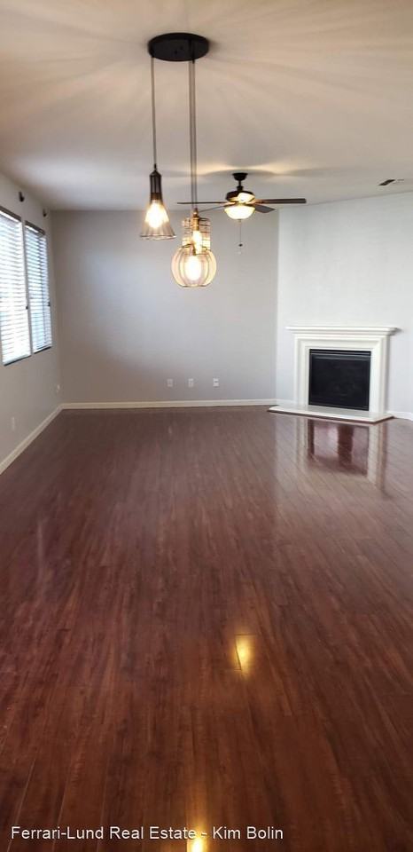 7422 Windswept Loop - Photo 3 of 4