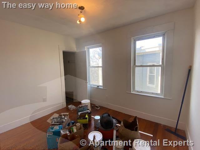 59 Conwell Ave #3 - Photo 3 of 9