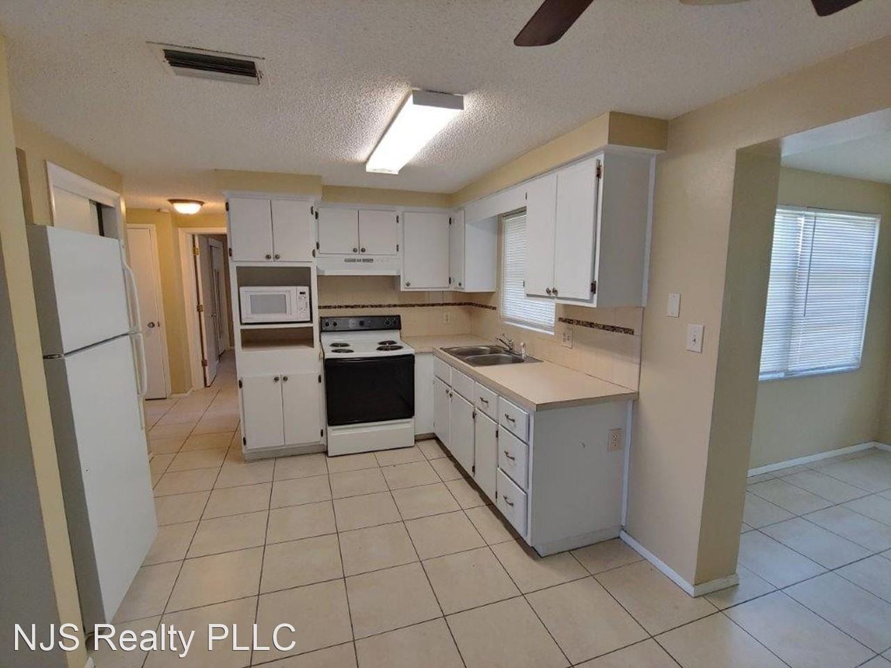 3600 Cambridge St - Photo 3 of 8