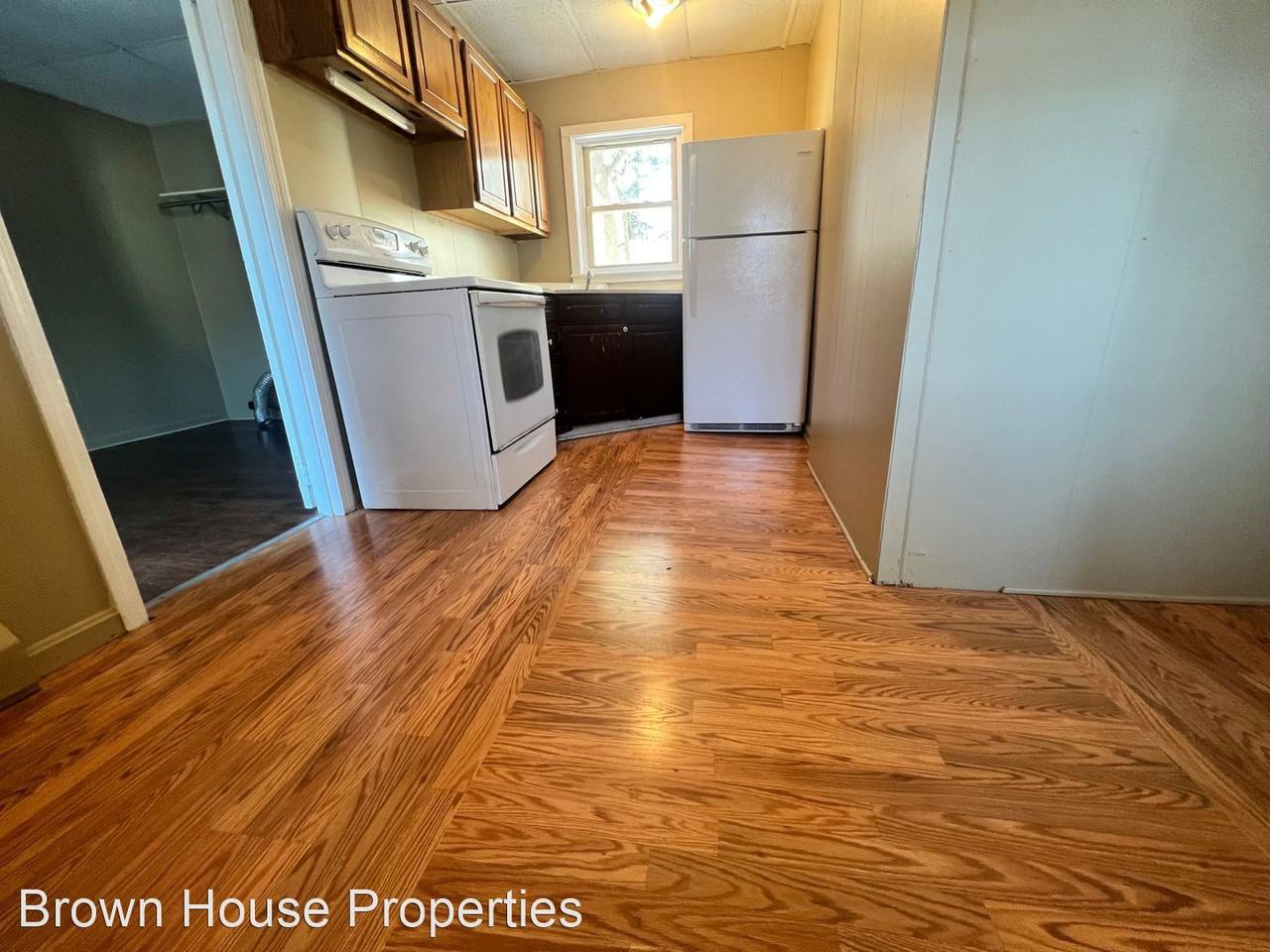 9 Burrill St Apartments in Fairfield, ME 04937 Zumper