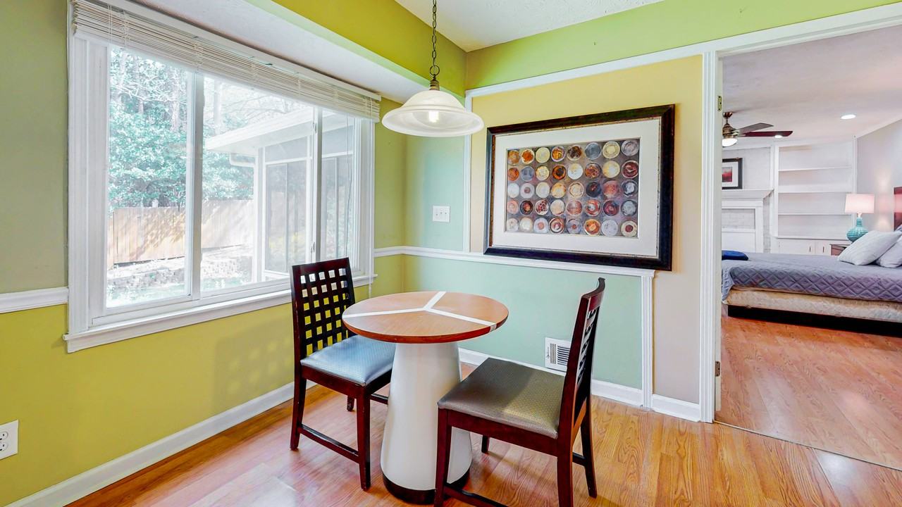 Kimlie Cv - Photo 3 of 11