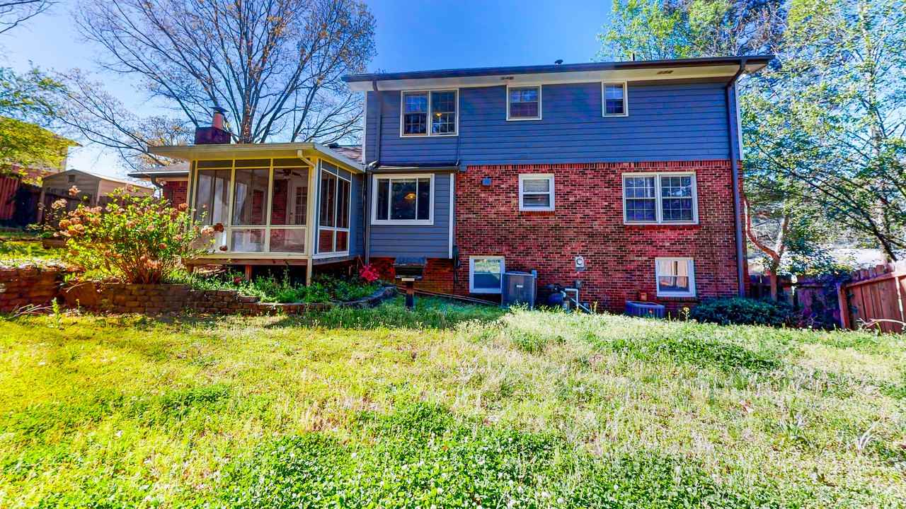 Kimlie Cv - Photo 5 of 11