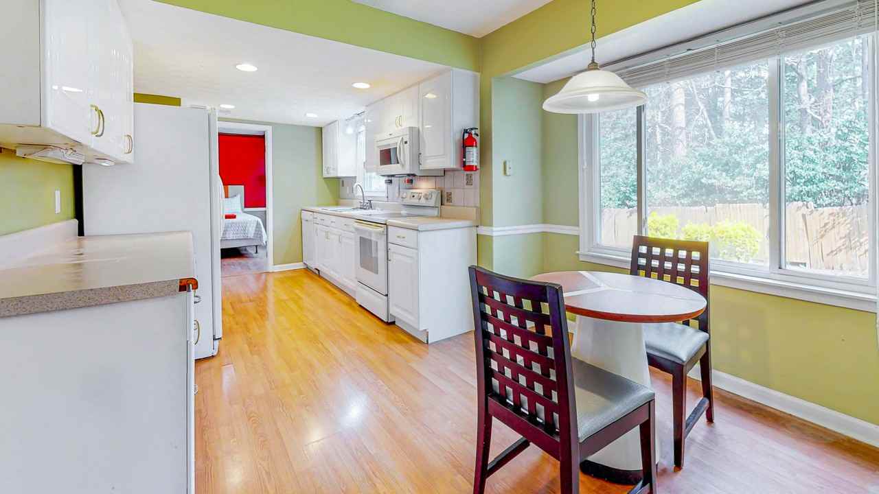 Kimlie Cv - Photo 7 of 11