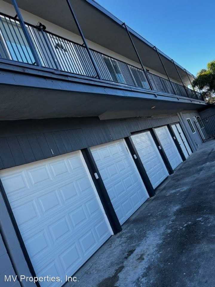 410 Grant Street - Photo 3 of 11