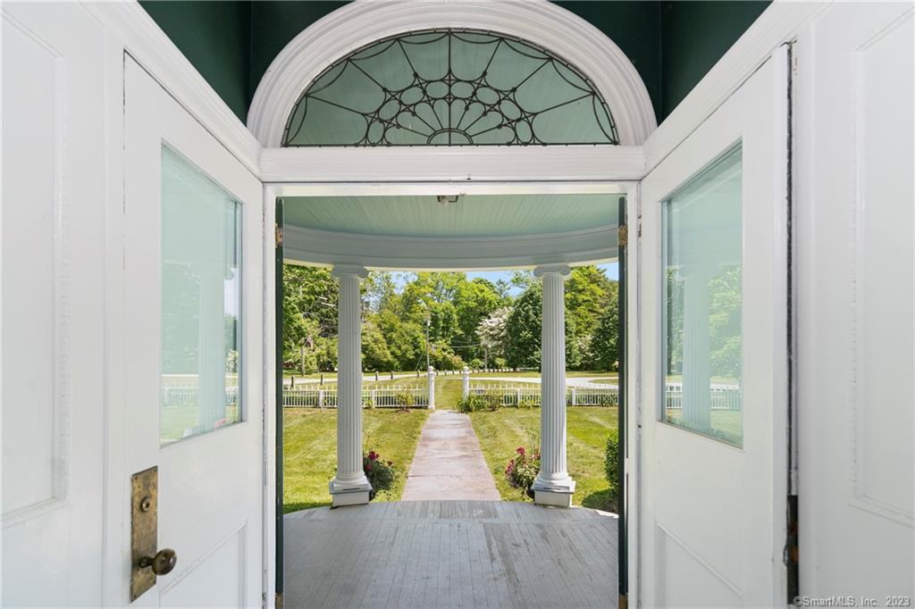 2 Lyme St - Photo 3 of 37