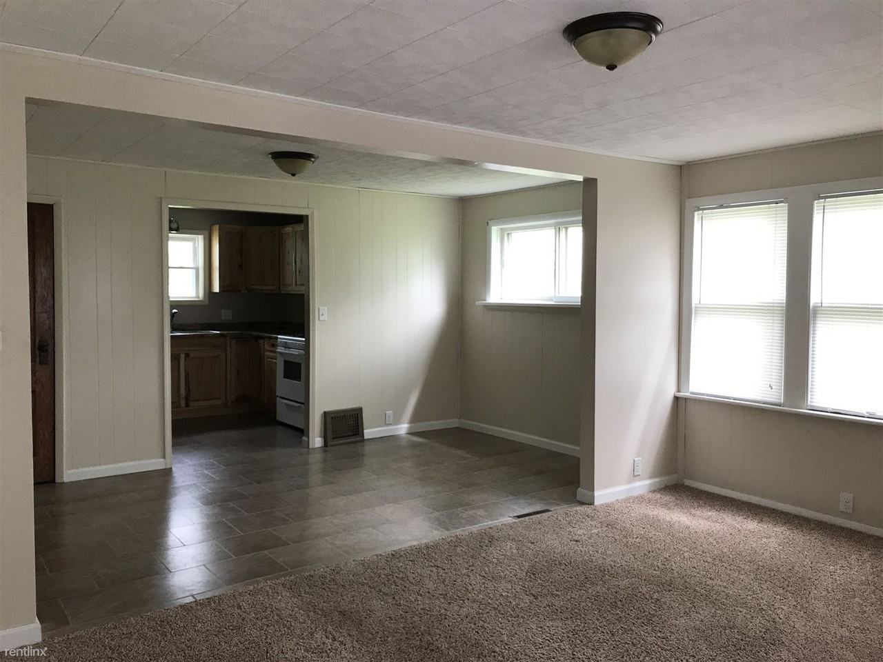 107 Mccuen Dr - Photo 3 of 11