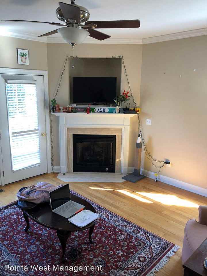 200 Heights Ln - Photo 2 of 6