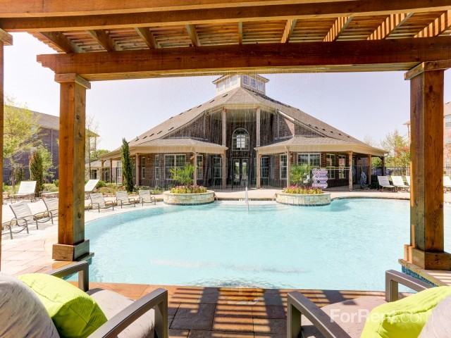 Creekside South Apartments - Photo 3 of 34