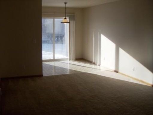 330 Michael Grove Ave - Photo 3 of 7