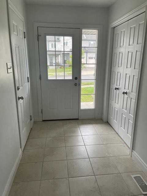 RENFREW ST (75) Apartments 75 Renfrew Street, Kitchener, ON N2R None