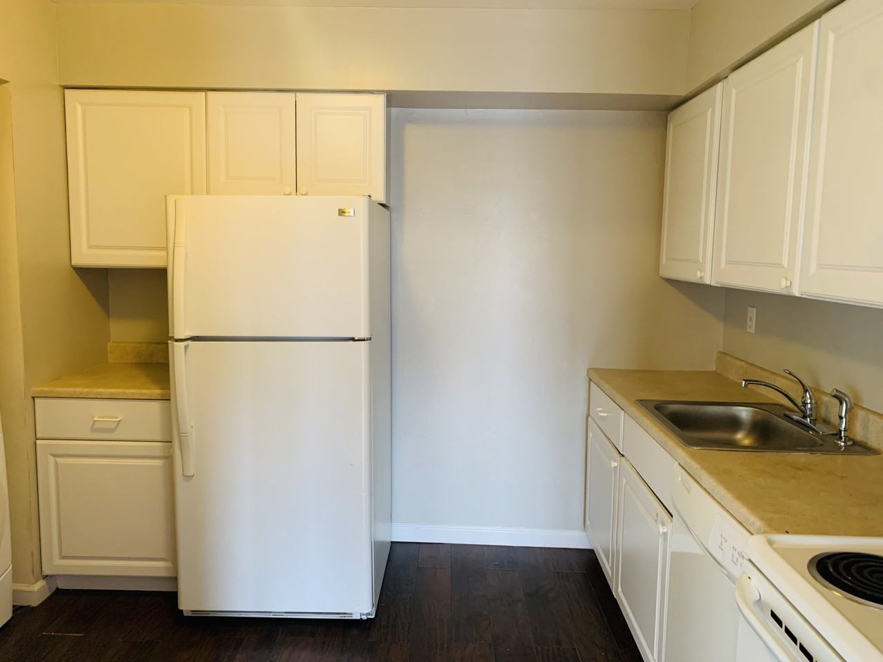 8875 Tamebird Ct #J - Photo 7 of 15