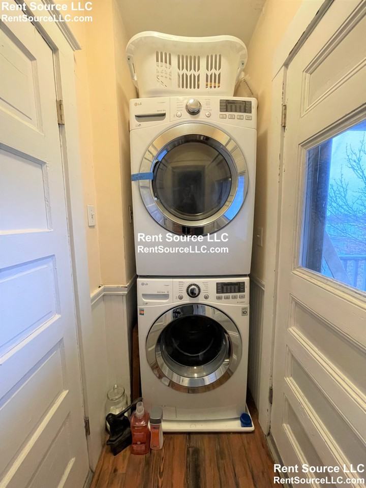 5 Belmont Sq #3 - Photo 6 of 18